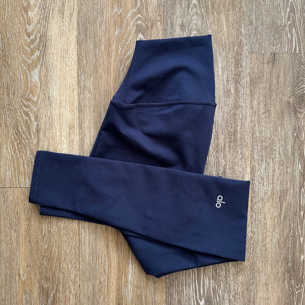 ALO Yoga Navy Leggings - Picture 3 of 4